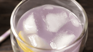 Lavender Lemonade Sprite served with ice cubes